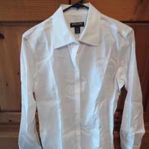 Kirkland Women's Top